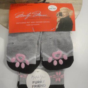 Marilyn Monroe Matching Pet and Owner socks  Large Size NWT  Cute Gift!